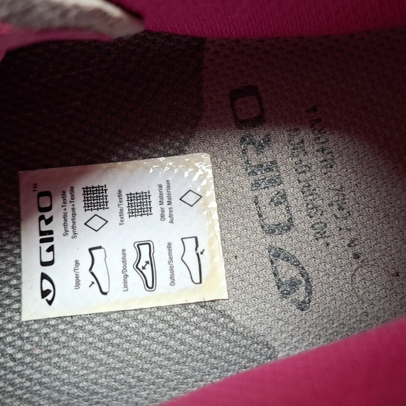 GIRO Womens Mountain Bike/Indoor Cycling Shoes Black/Pink Clips US8.25/EU40 - Picture 9 of 10